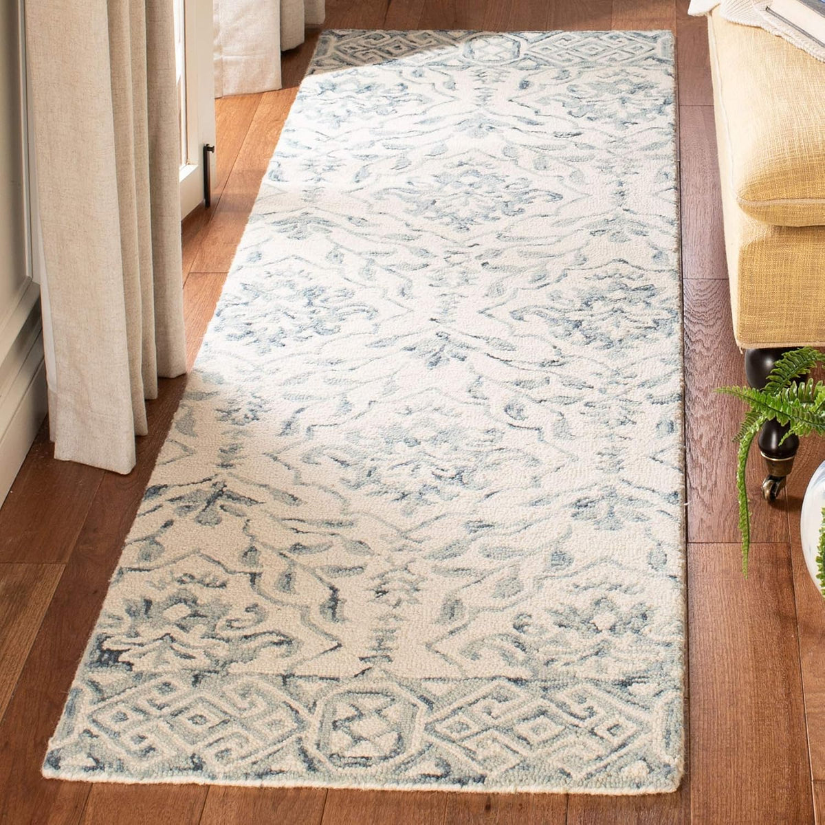 2'3"x6' Light Blue & Ivory Wool Runner Rug