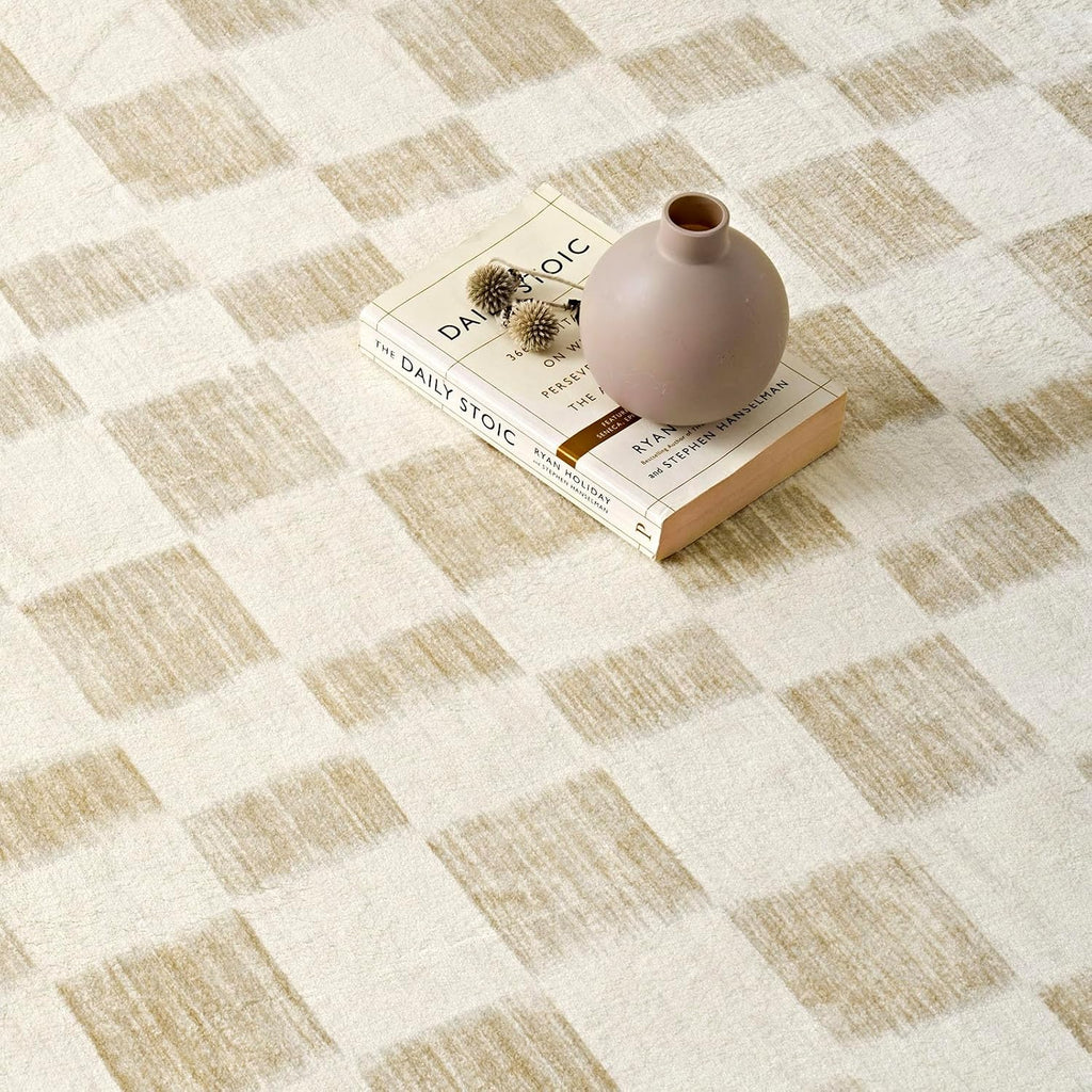2'x8' Beige Checkered Faux‑Wool Runner Rug