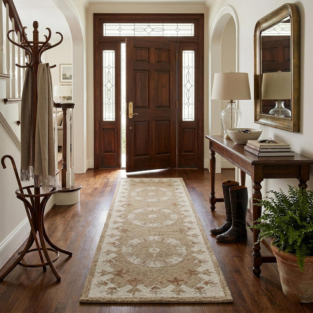 2'x7' Beige Medallion Wool Runner Rug
